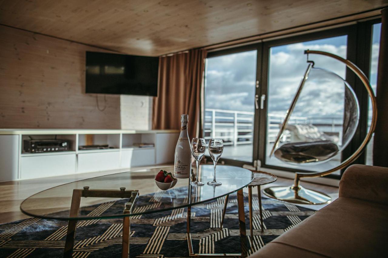 Ht Houseboats - Domki Na Wodzie - Sauna, Motorowka, Rowerki Wodne Mielno Zimmer foto
